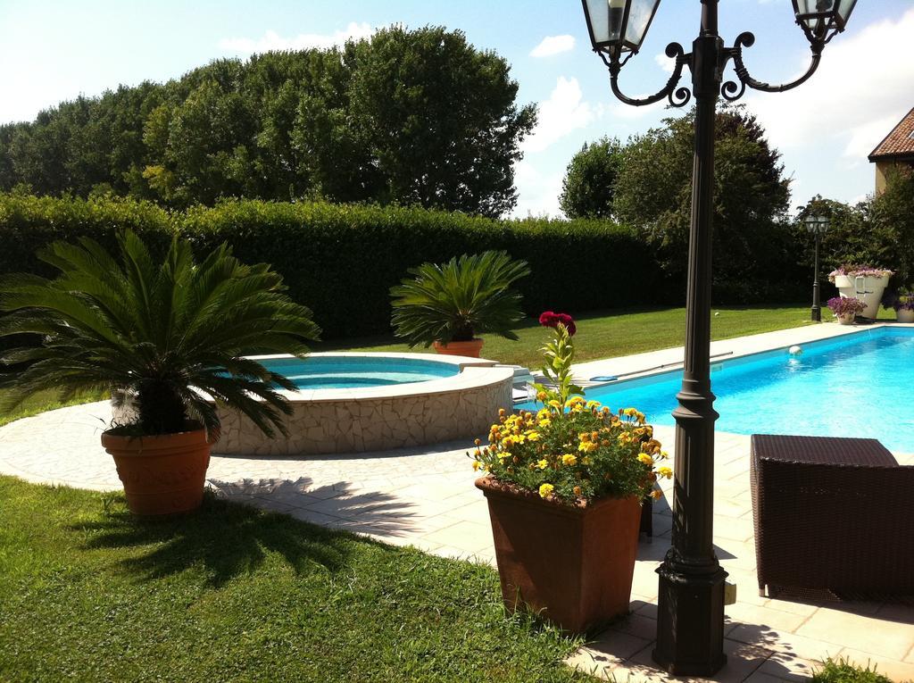 Agriturismo Corte Capiluppia Curtatone Luaran gambar